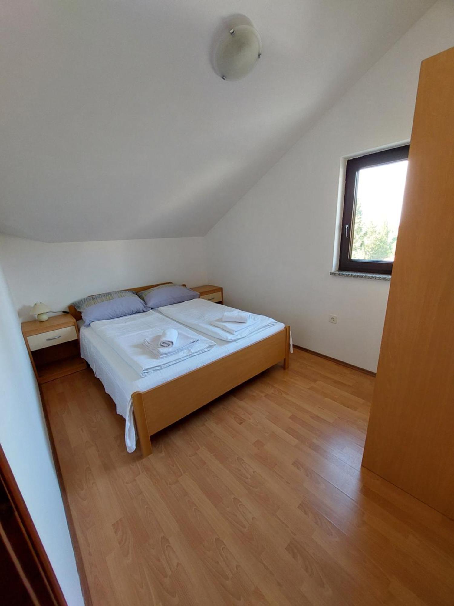 Apartmani Romana Punat Eksteriør billede