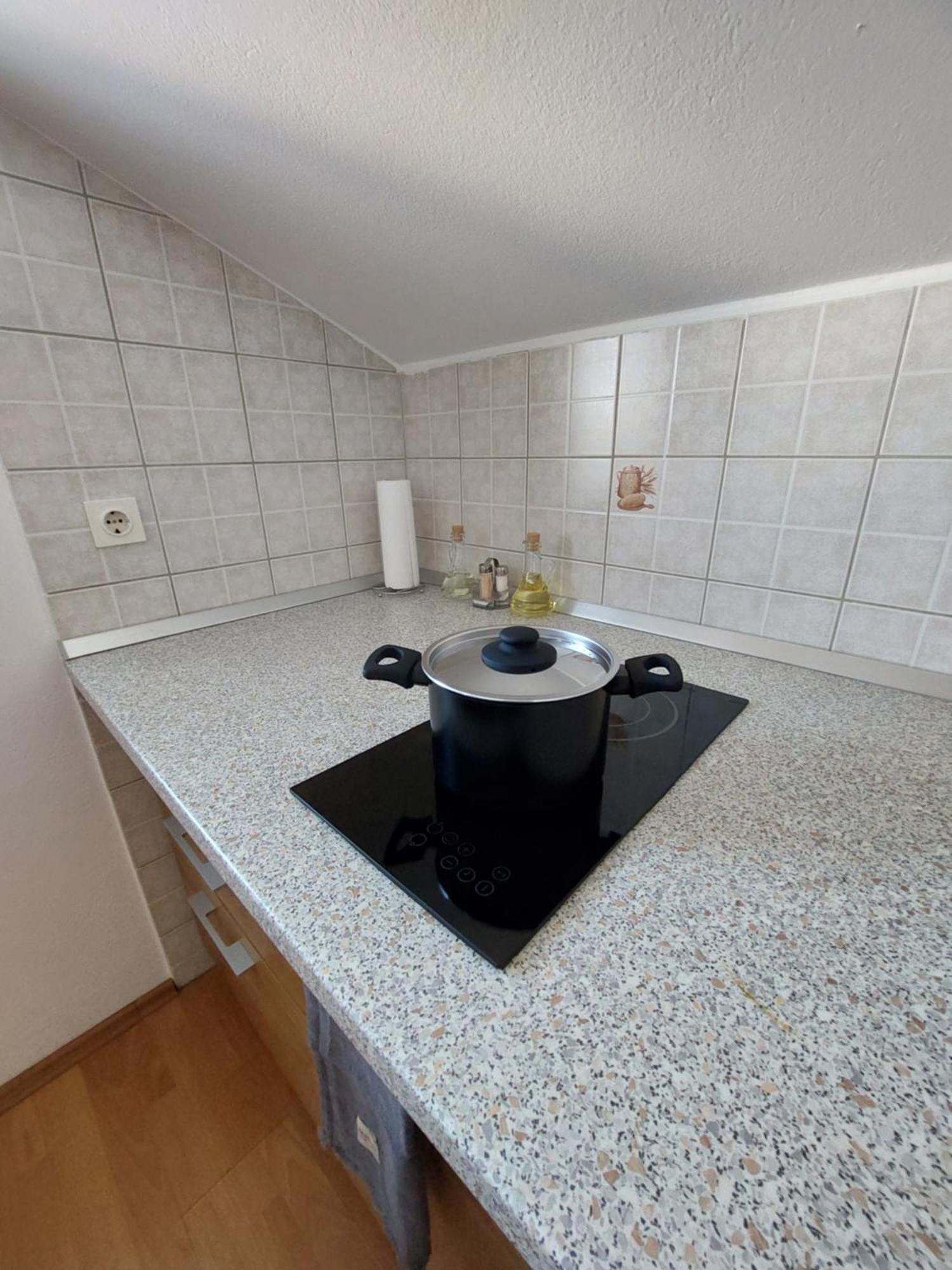 Apartmani Romana Punat Eksteriør billede